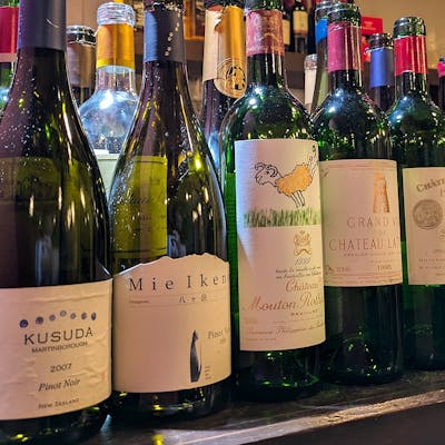 オーガニックワインを含む幅広い品揃え