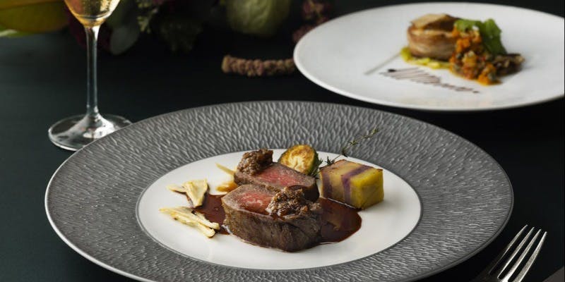 【12/22～12/25】厳選食材の平日ランチクリスマス贅沢コース　Menu de Noel Midi 13,000円