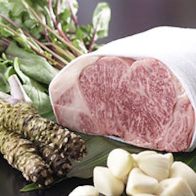 選び抜かれた牛肉、こだわりの鉄板焼き