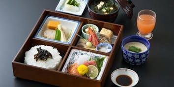 松花堂弁当 - 日本料理　はなのき／ホテルプラザ勝川