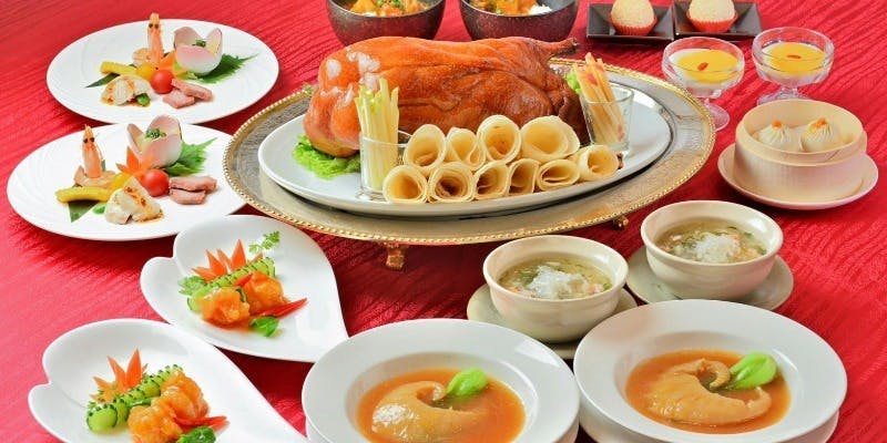 【贅沢会食コース】ふかひれ姿煮、北京ダック、ロブスターなど全8品＋3時間飲み放題（個室選択可）