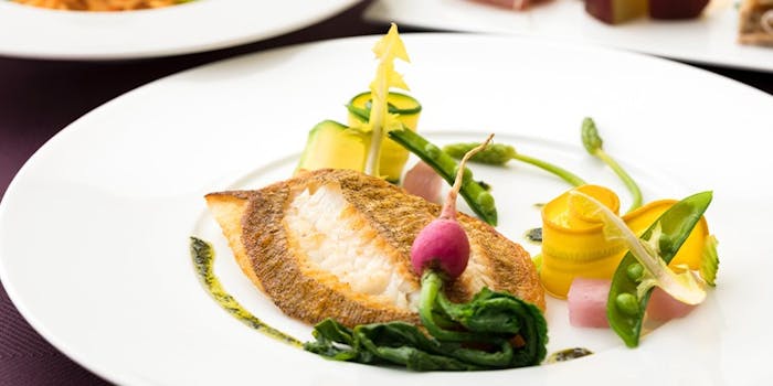 丸の内の夜景が綺麗にディナーでフレンチが楽しめるおすすめレストラン15選 一休 Comレストラン