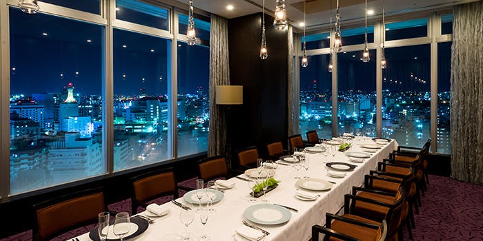 リーガロイヤルグラン沖縄 Dining 19（ナインティーン【旧店名】ダイニング＆バー エージュ）