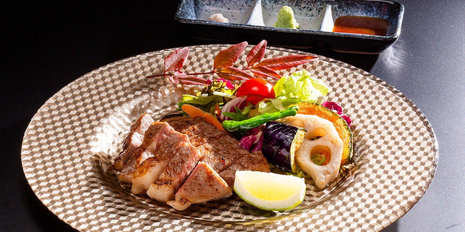 銀座　遠音近音（Ochi Kochi）