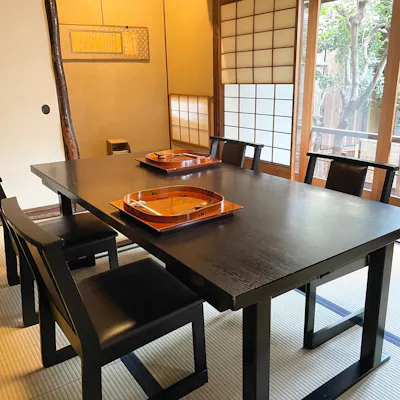 京都らしいお茶屋(町家)の雰囲気を感じる「寛ぎ空間」