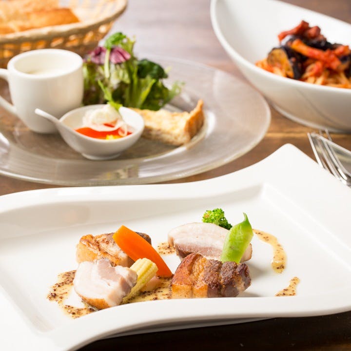 フランス料理 La Vigne ランチc オードブルバリエ3品 お魚 お肉のwメインなど デザート ランチ プラン メニュー 一休 Comレストラン