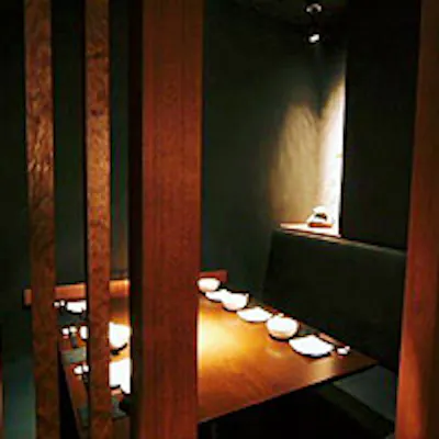従来の“おでん”のお店っぽい概念を覆す、スタイリッシュな空間