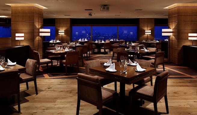 レストラングリルテーブル ウィズ スカイバー Restaurant Grill Table With Sky Bar ホテルクラウンパレス神戸 スペイン料理 一休 Comレストラン