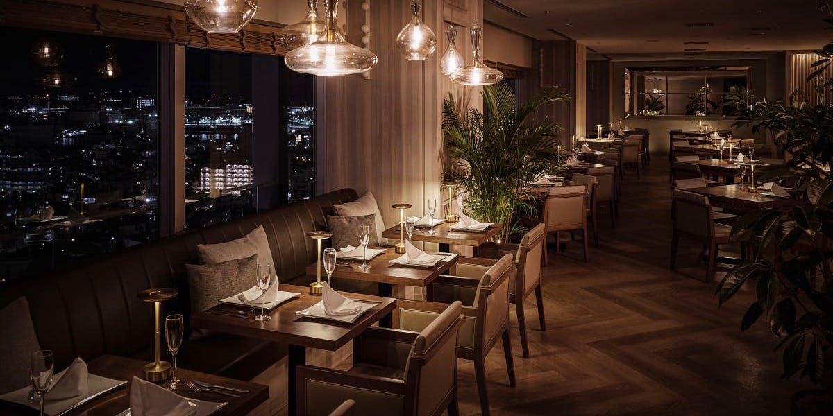 レストラングリルテーブル ／神戸マリオットホテル17階