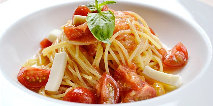 アントニオ アトレ四谷店