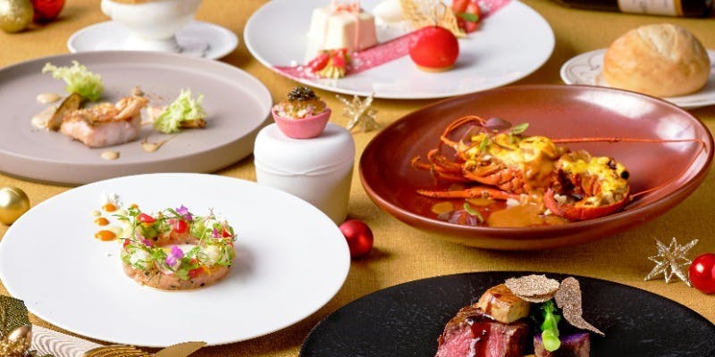 【Xmas2025】世界三大珍味と国産伊勢海老、幸せ絆牛の全7品 Premium＋窓際確約（12/19・22・23）