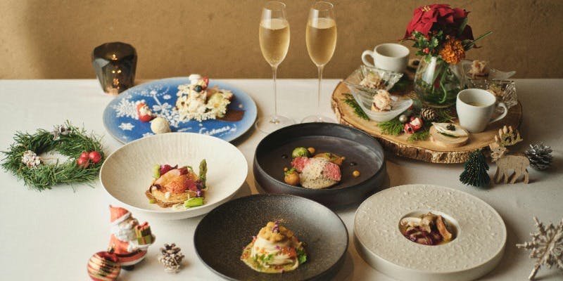 【Xmas2025】三大高級食材とオマール海老＆国産牛の豪華Wメイン 全6皿＋乾杯シャンパン