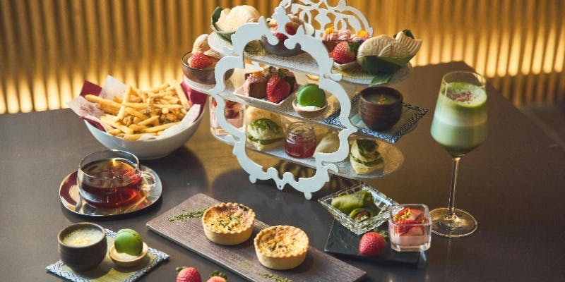 Strawberry×Matcha Jewel Afternoon Tea＋2Hカフェフリー付（平日限定）