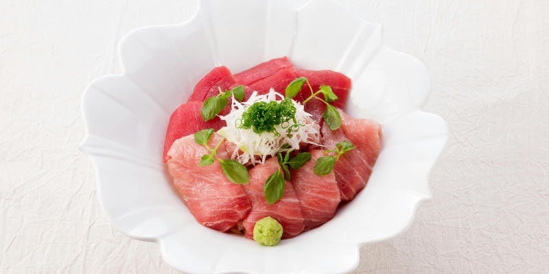 【海鮮丼 銀座おのでら】×【なだ万】　やま幸 まぐろづくし丼