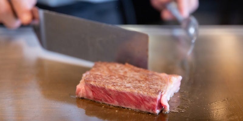 【一休限定】松坂牛のフィレ＆サーロイン食べ比べ、フォアグラ、鉄板焼きなど全8品（特別価格）