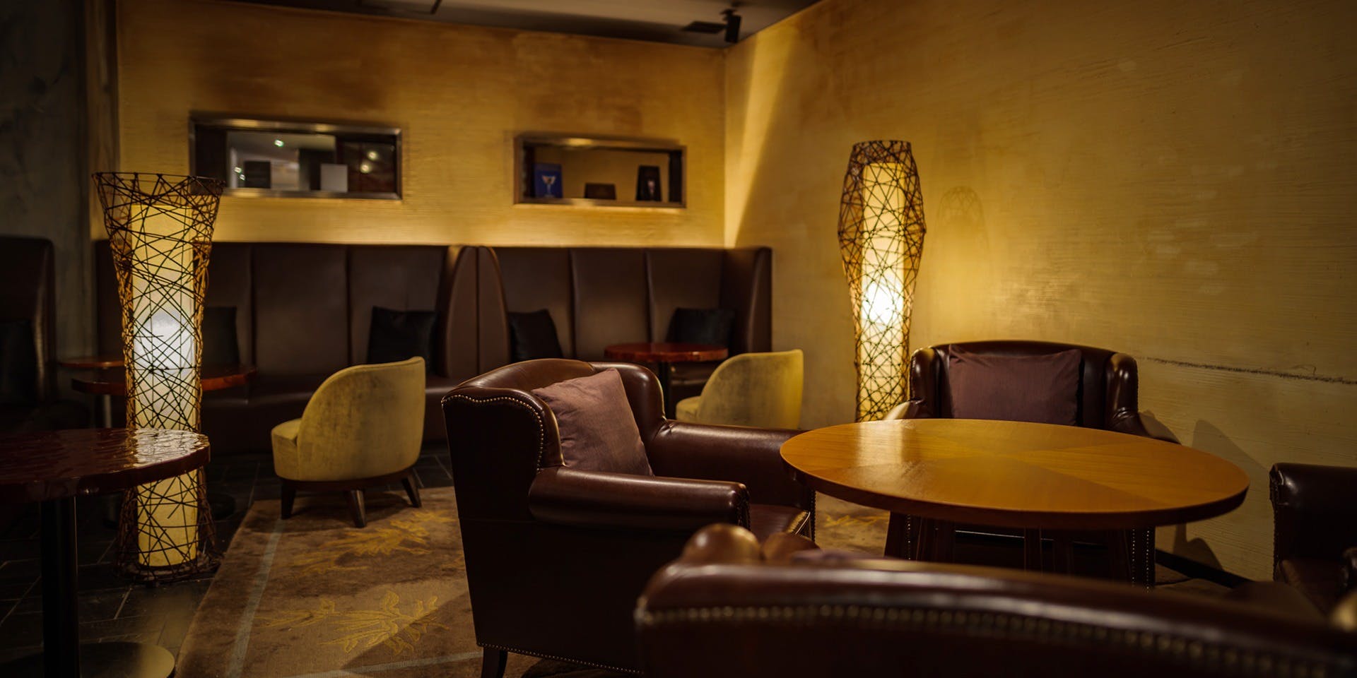 メインバー M BAR（エムバー）