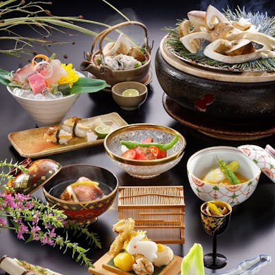 季節の旬の食材を最大限に引き出した京懐石を十分にご堪能ください