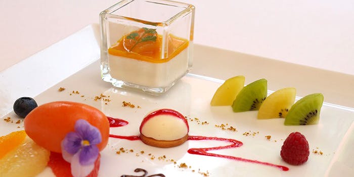 エグリーズ・ドゥ・葉山庵（egliese de 葉山庵）