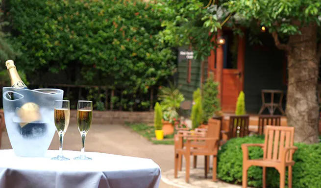 Eglise De 葉山庵 エグリーズドゥハヤマアン さいたま 大宮 フランス料理 一休 Comレストラン