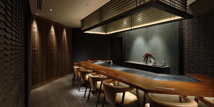 丸の内の鉄板焼が楽しめるおすすめレストラン7選 一休 Comレストラン