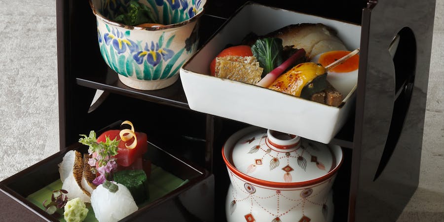 日本料理 和田倉 パレスホテル東京 バルコニー付き客室で愉しむプライベートランチ 野点会席 2名様限定 部屋代込 ランチ プラン メニュー 一休 Comレストラン 日本料理 和田倉 パレスホテル東京 バルコニー付き客室で愉しむプライベートランチ 野点会席 2名様限定 部屋代込 ランチ プラン メニュー 一休 Comレストラン