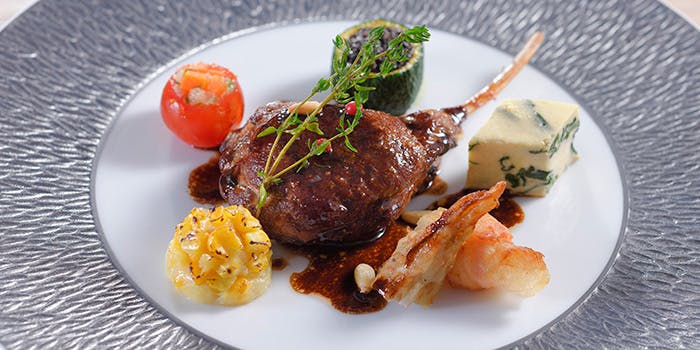 ストラスヴァリウス（【旧店名】ストラスブール）