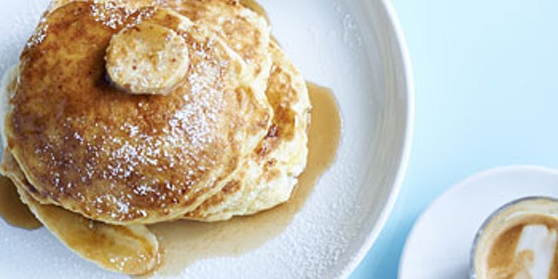 【Xmas2025】窓側確約クリスマスコース（Dessert：パンケーキ）＋乾杯・ペアリング（メイン：ステーキ）