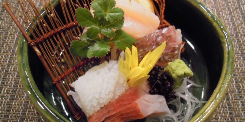 【綾コース】スタンダードな季節の懐石を堪能　全8品