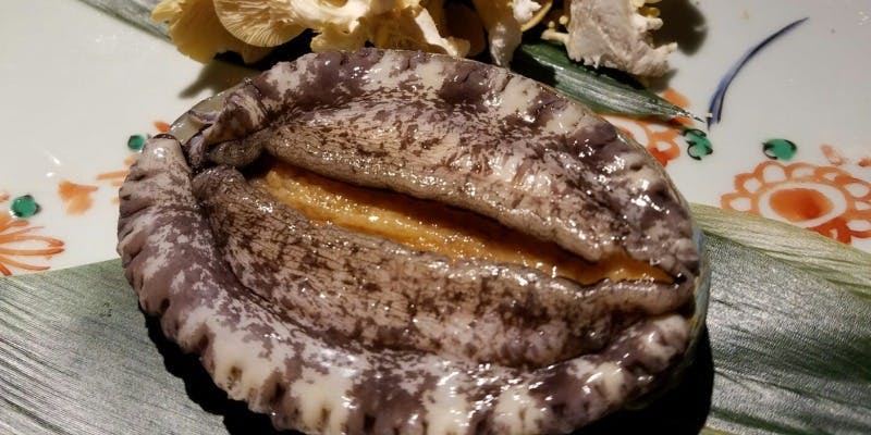 【鮑トリュフご飯×A5黒毛和牛炙り　贅沢ランチコース】鮑トリュフご飯やA5黒毛和牛炙りなど贅沢な全8品