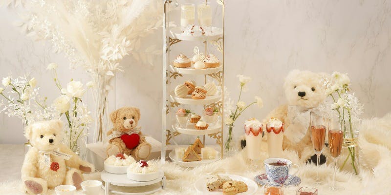 スノーホワイトアフタヌーンティー＋乾杯酒