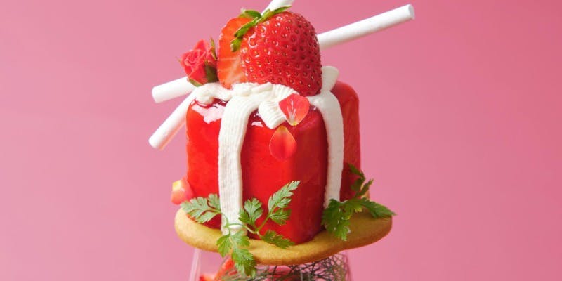 【ストロベリールージュボックスパフェとセイボリーセットプラン】2ドリンク　（11/1～1/6）