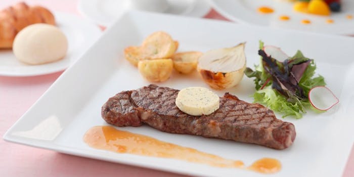 カフェレストラン カメリア ホテルオークラ神戸 カフェレストラン 一休 Comレストラン