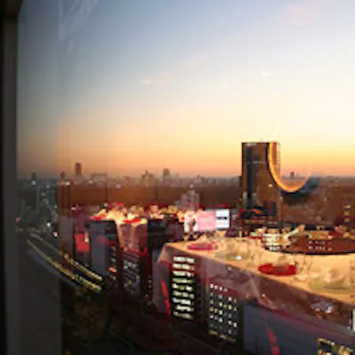 地上120メートルの高層から新宿の絶景