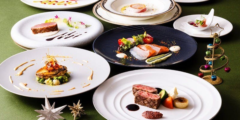 ＜【Xmas2025】クリスマスフレンチコース「クリスマスローズ」＞蝦夷鮑、国産牛など全8品（12/20～25）