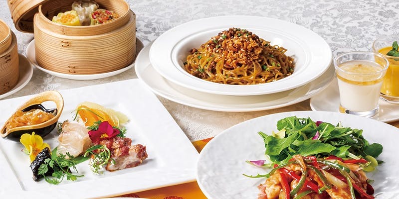 ディナーおすすめ料理コース　5名様から個室可フカヒレ北京ダック海老チリ等9品大皿