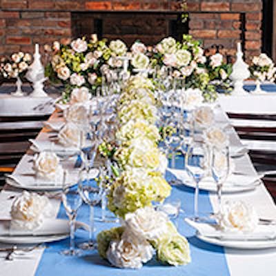 お客様の大切な思い出作りをお手伝いしております~ウェディング・アニバーサリー~