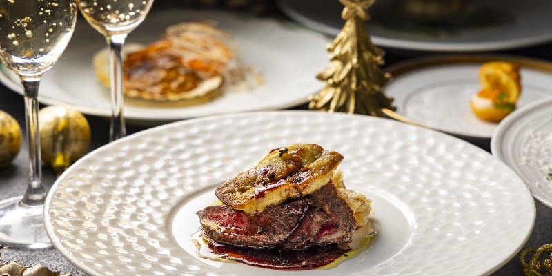 【Xmas2025】クリスマスディナー真鯛と和牛フィレ肉のWメインなど全7皿＋乾杯ドリンク付
