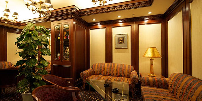 メインバー フォースル／ホテル アゴーラ リージェンシー 大阪堺 - 画像4