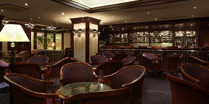 メインバー フォースル／ホテル アゴーラ リージェンシー 大阪堺