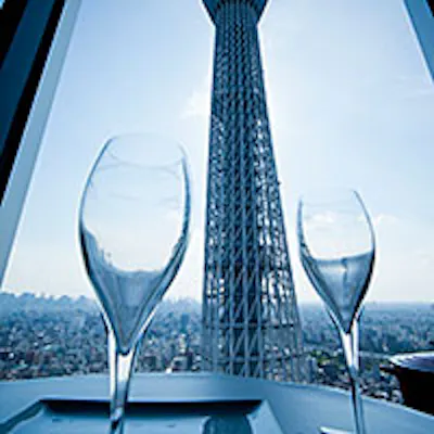 東京一の美しい夜景を味わえる本場さながらのブラッスリー