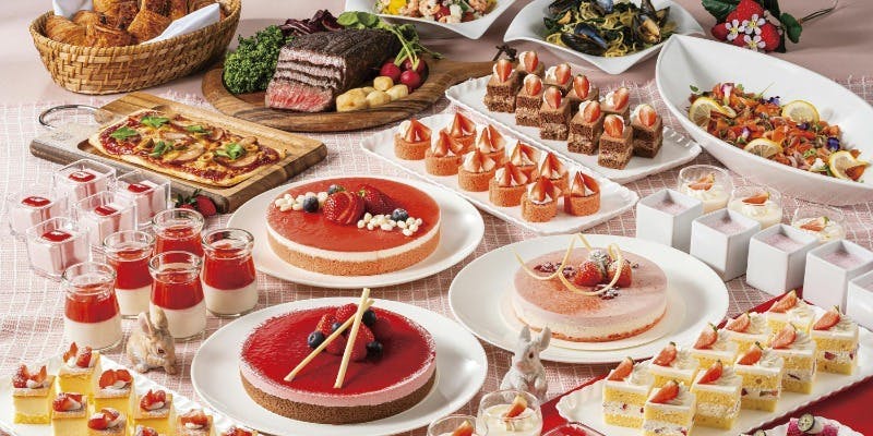 スイーツ＆ランチブッフェ＋イチゴ入りスパークリング（1/10～2/23土日祝）