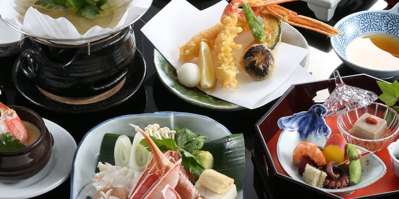 【かに天ぷらとかにすき膳】かに茶碗蒸し、かに天ぷら、かにすき小鍋など全6品