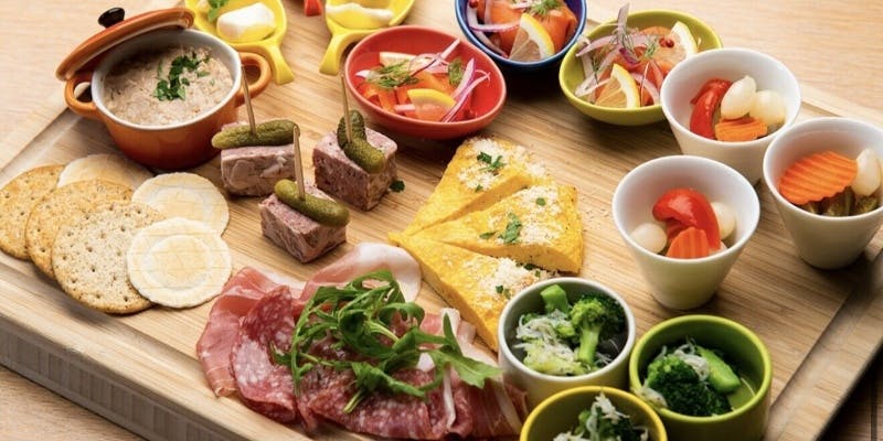 【21時以降限定ラウンジプラン】2時間飲み放題で2次会に最適！