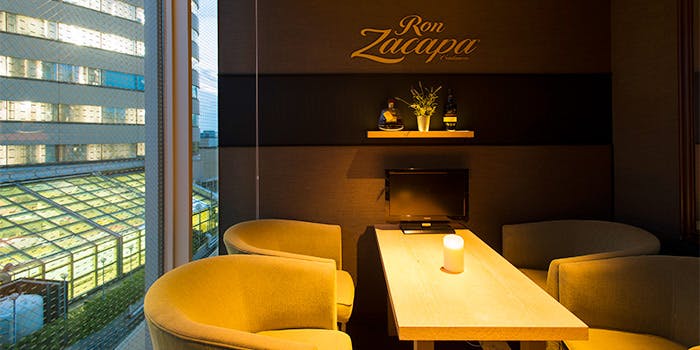 Casita Lounge 一休特典 カラオケ付個室 一休からのご予約でモエ エ シャンドン1本プレゼント 二次会に最適プラン ディナー プラン メニュー 一休 Comレストラン