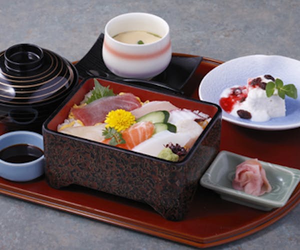 ハロウィンビュッフェ 日本料理 四季 名鉄グランドホテル Okaimonoモール レストラン