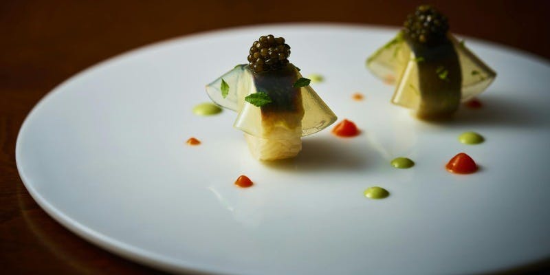 【ムニュ ピエール】前菜3品、Wメインなど全6品（6名様以上、12名様まで 個室確約）