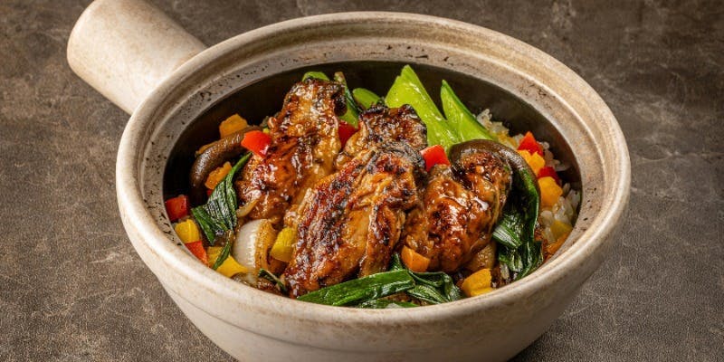 【香港式土鍋ご飯フェア】牡蠣の土鍋ご飯（単品）