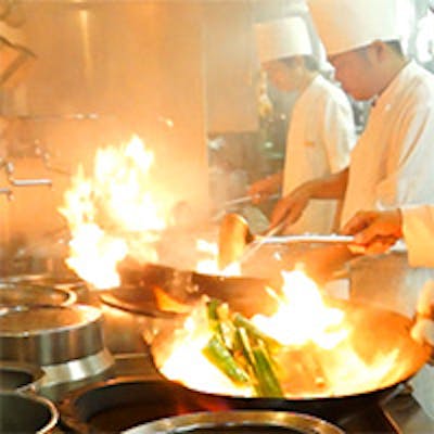 「繊細かつ大胆」いつも何か驚きのある料理