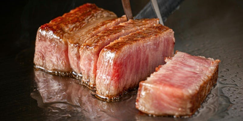 【Xmas2025】鉄板割烹「山吹」クリスマスランチ～山百合～（鉄板焼カウンター）