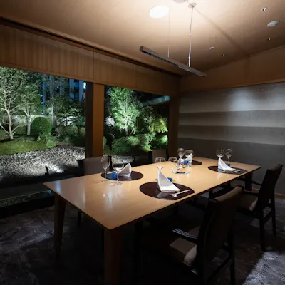 日本料理「木の花」は完全個室。プライベートなお祝いに「洋個室」&「和個室」